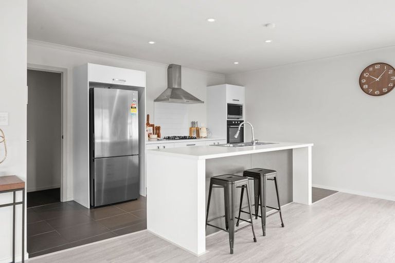 Photo of property in 19 Teatree Close, Huntington, Hamilton, 3210