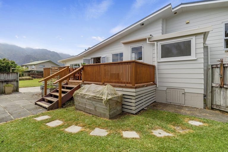 Photo of property in 16 Mount Avenue, Te Aroha, 3320