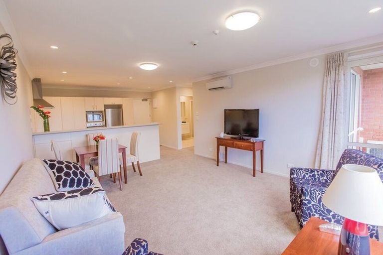 Photo of property in 232 Fairway Drive, Te Kamo, Whangarei, 0112