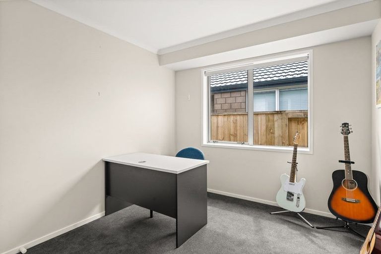 Photo of property in 1 Te Wharo Drive, Papamoa, 3118