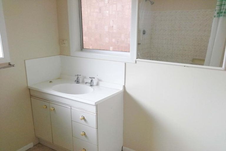 Photo of property in 1/44 Blagdon Road, Blagdon, New Plymouth, 4310