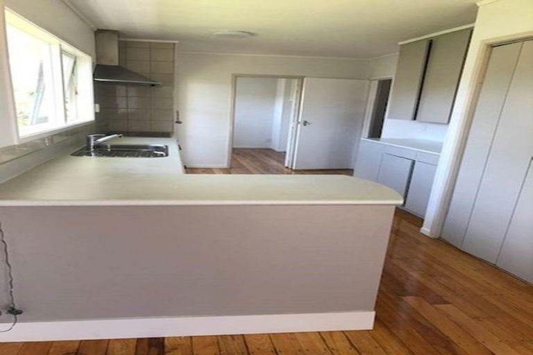 Photo of property in 4b Corrella Road, Belmont, Auckland, 0622