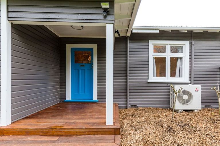 Photo of property in 8 Herbert Street, Waimate, 7924