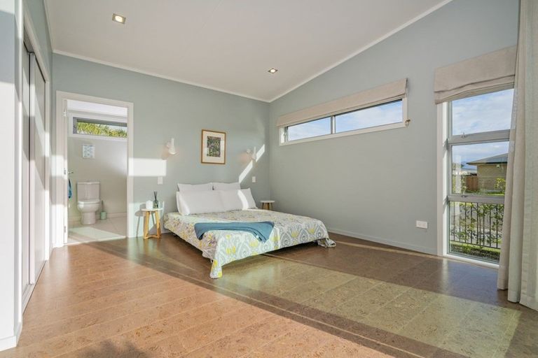 Photo of property in 36 Park Lane, Whitianga, 3510