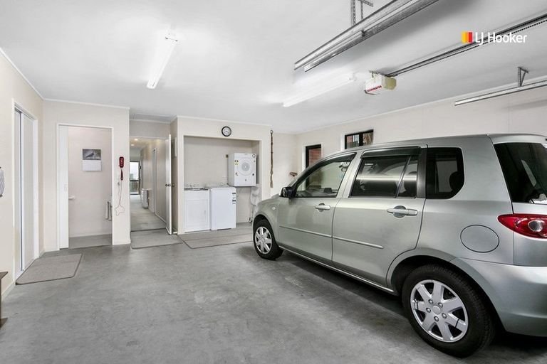 Photo of property in 72 Highcliff Road, Andersons Bay, Dunedin, 9013