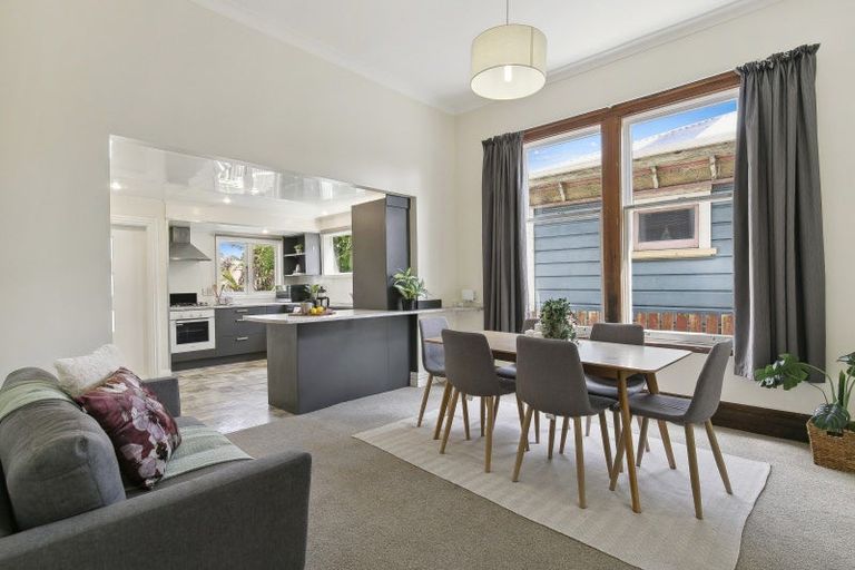 Photo of property in 90 Constable Street, Newtown, Wellington, 6021