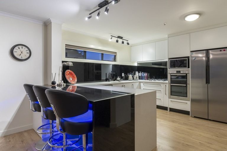 Photo of property in 4/2 Sixth Avenue, Tauranga, 3110