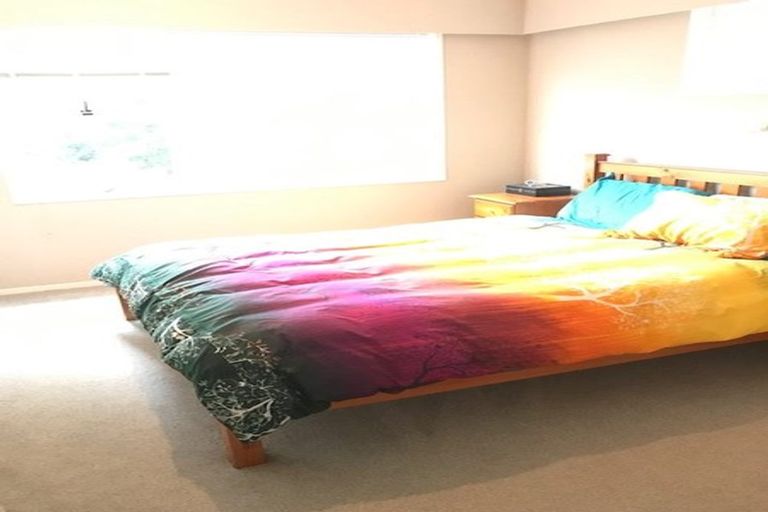 Photo of property in 6 Ayr Place, Papakowhai, Porirua, 5024