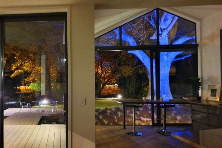 Photo of property in 1a Wood Lane, Fendalton, Christchurch, 8014