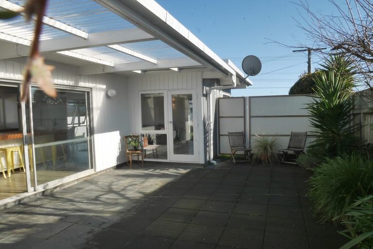 Photo of property in 34 Gray Avenue, Paraparaumu Beach, Paraparaumu, 5032