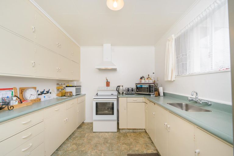 Photo of property in 80a Fitzroy Street, Terrace End, Palmerston North, 4410