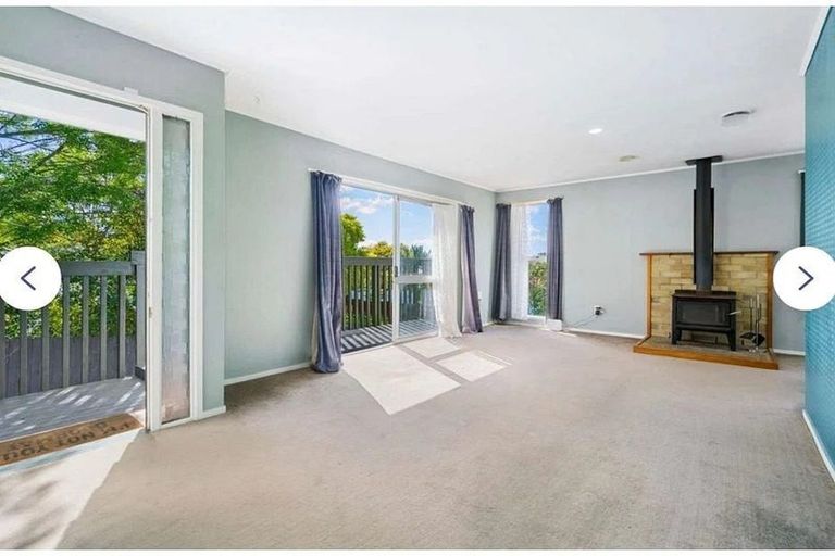 Photo of property in 30 Bellringer Road, Massey, Auckland, 0614