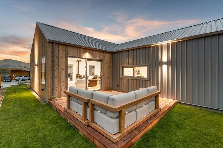 Photo of property in 46 Atkins Road, Luggate, Wanaka, 9382