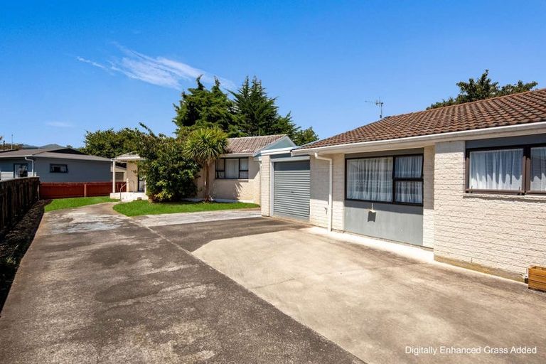 Photo of property in 3a Broadbelt Grove, Levin, 5510
