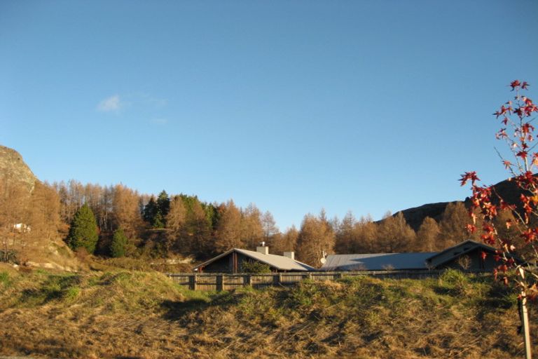 Photo of property in 6 Mathias Terrace, Arthurs Point, Queenstown, 9371