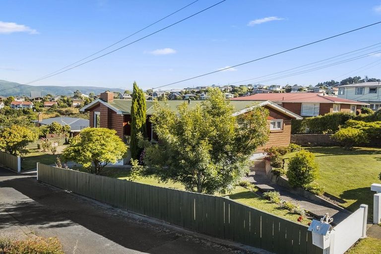 Photo of property in 243 Highcliff Road, Shiel Hill, Dunedin, 9013