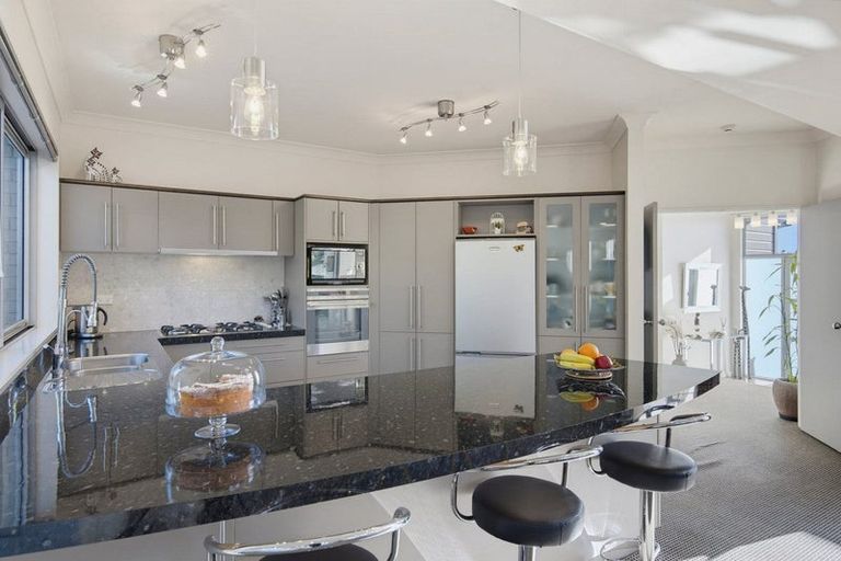Photo of property in 9 Cadastral Court, Paraparaumu, 5032