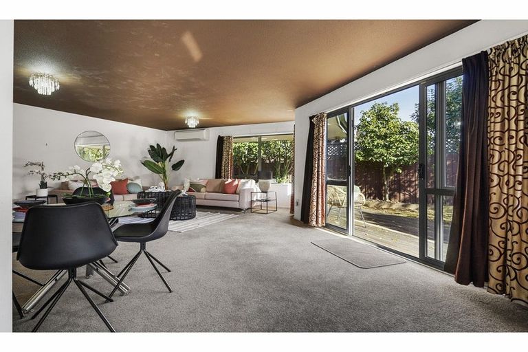 Photo of property in 12a Rudleigh Avenue, Upper Riccarton, Christchurch, 8041