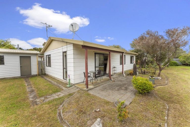 Photo of property in 11 Ferndale Place, Feilding, 4702