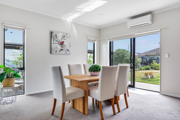 Photo of property in 7 Astelia Lane, Rototuna North, Hamilton, 3210