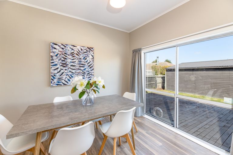 Photo of property in 74 Cumnor Terrace, Woolston, Christchurch, 8023