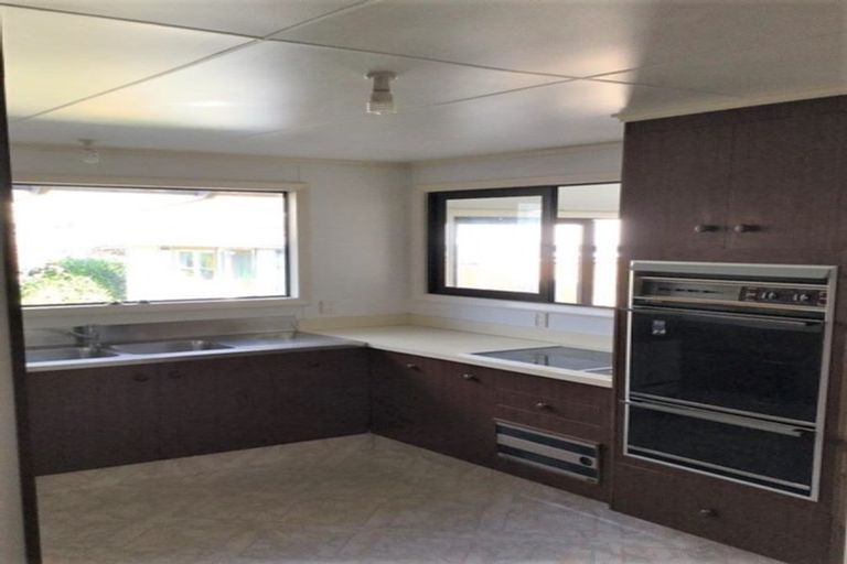 Photo of property in 334 Oxford Terrace, Avalon, Lower Hutt, 5011