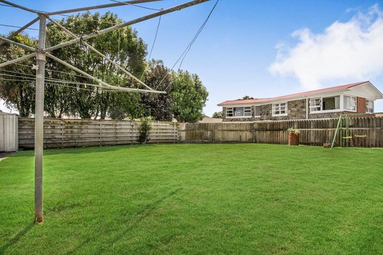 Photo of property in 17 Omana Road, Papatoetoe, Auckland, 2025