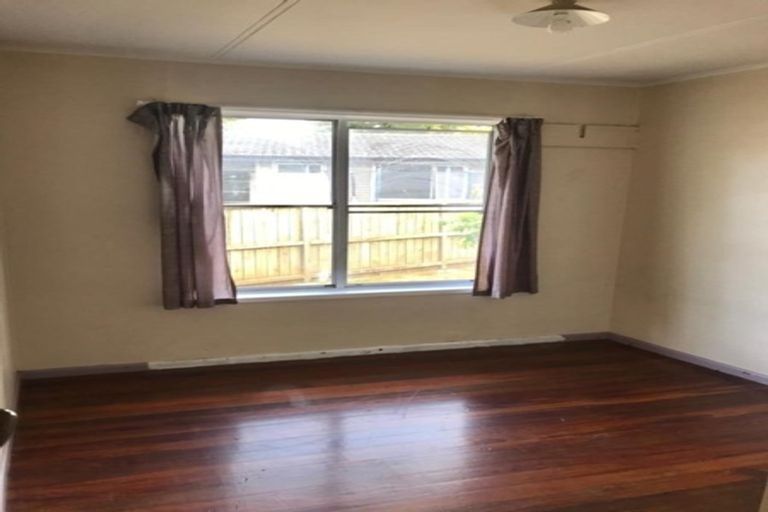 Photo of property in 5 Bernard Street, Papatoetoe, Auckland, 2025