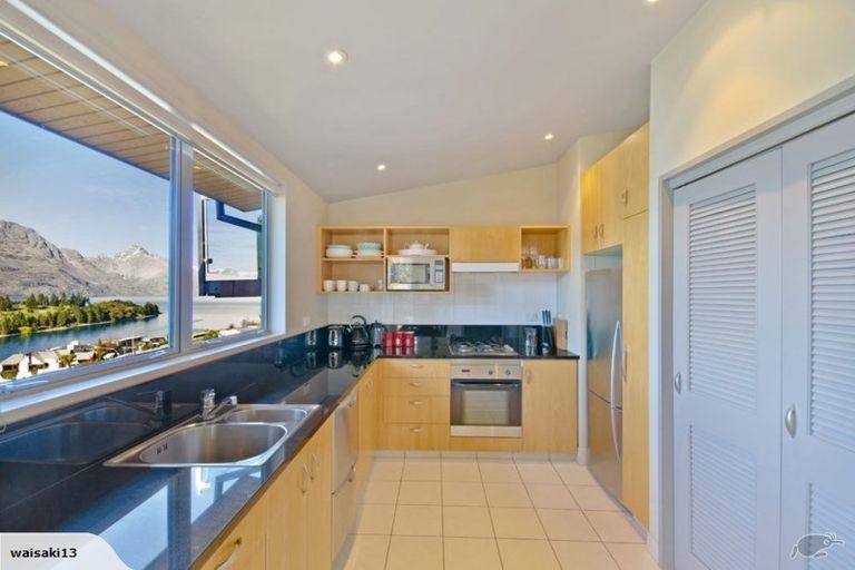 Photo of property in 21/7 Earnslaw Terrace, Queenstown, 9300