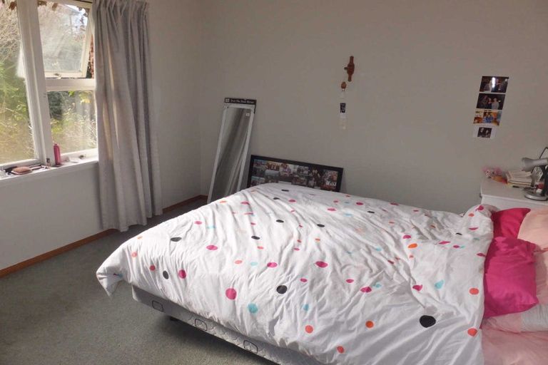 Photo of property in 76 Peer Street, Upper Riccarton, Christchurch, 8041