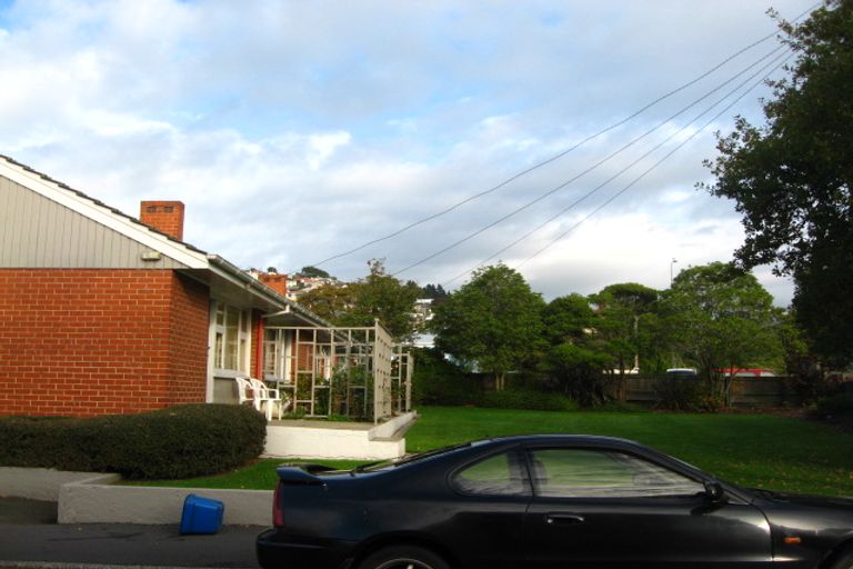 Photo of property in 6 Rutherford Street, Caversham, Dunedin, 9012