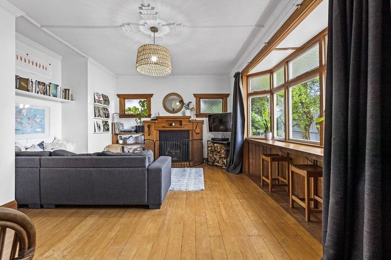 Photo of property in 55 South Road, Blagdon, New Plymouth, 4310