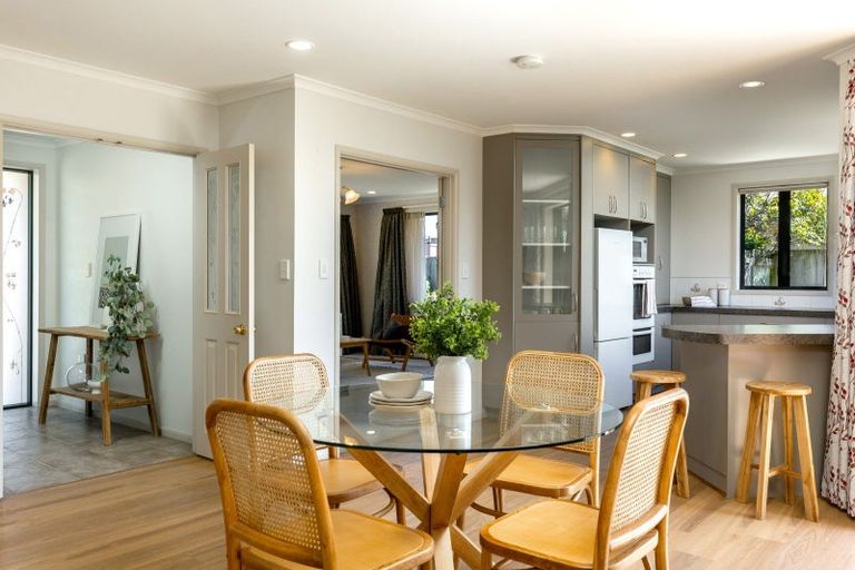 Photo of property in 26 Magnolia Drive, Springlands, Blenheim, 7201