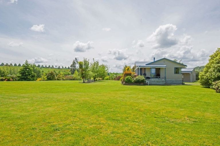 Photo of property in 8 Riverpark Drive, Kuratau, Turangi, 3381