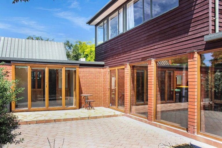 Photo of property in 267a Memorial Avenue, Burnside, Christchurch, 8053