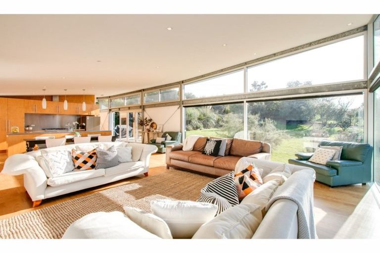 Photo of property in 101 Lane Road, Havelock North, 4130