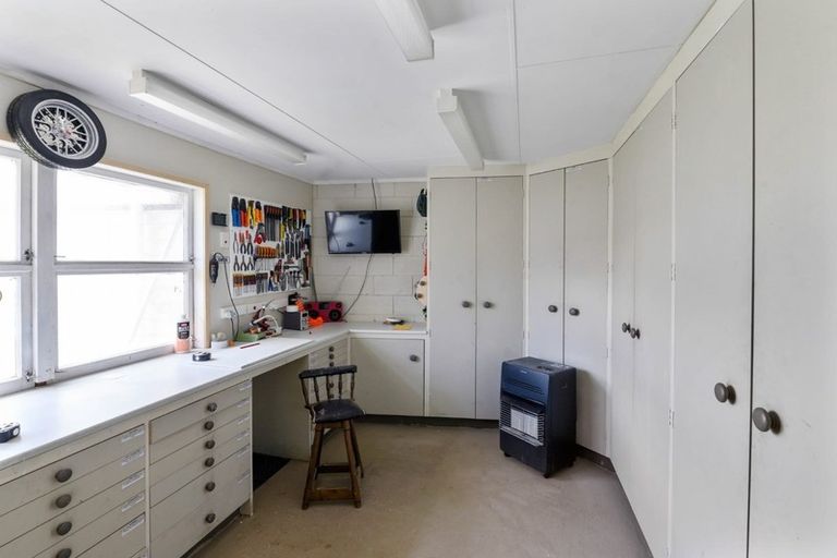 Photo of property in 33 Alison Street, Mangakakahi, Rotorua, 3015