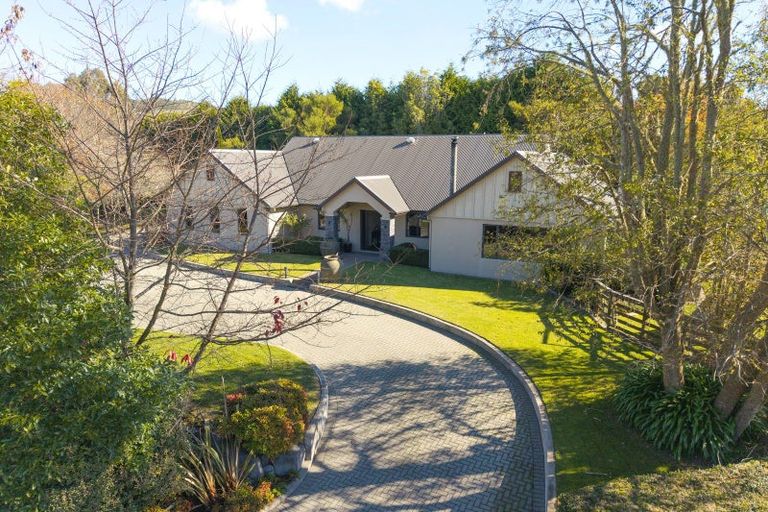 Photo of property in 214 Mapara Road, Acacia Bay, Taupo, 3385