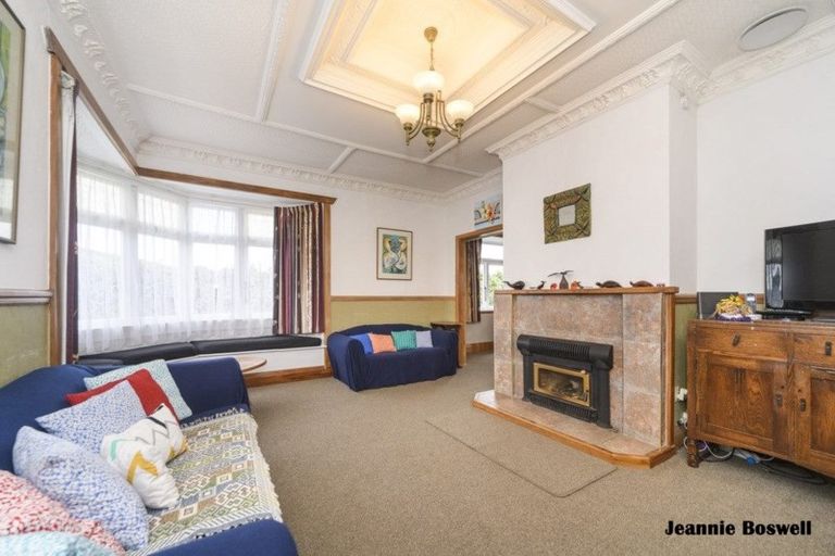 Photo of property in 31 Rata Street, Roslyn, Palmerston North, 4414