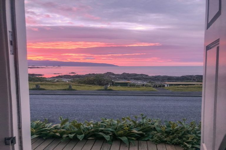 Photo of property in 130 Owhiro Bay Parade, Owhiro Bay, Wellington, 6023