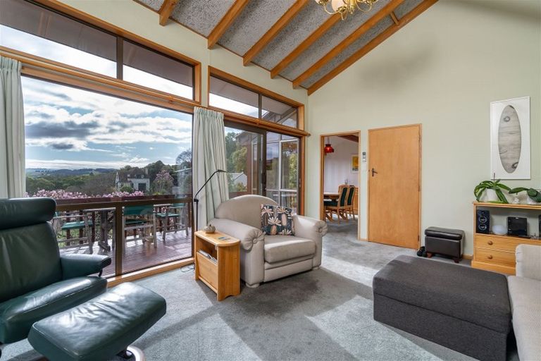 Photo of property in 22 Howard Street, Macandrew Bay, Dunedin, 9014