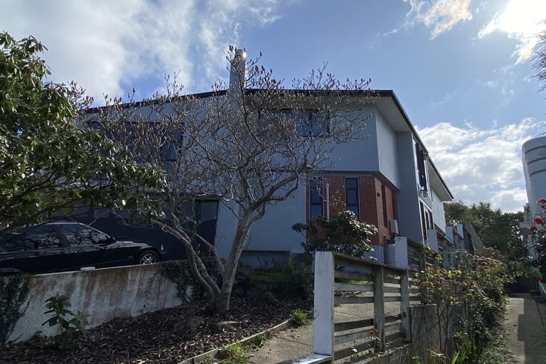 Photo of property in 70 Hawthorn Avenue, Mornington, Dunedin, 9011