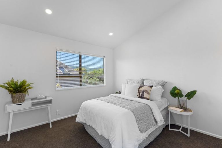 Photo of property in 116 Field Way, Waikanae Beach, Waikanae, 5036