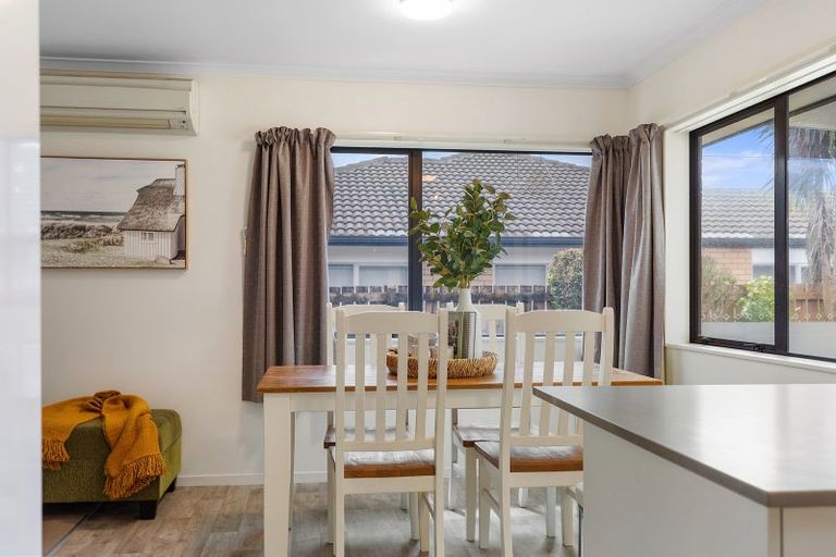 Photo of property in 215 Cheyne Road, Pyes Pa, Tauranga, 3112