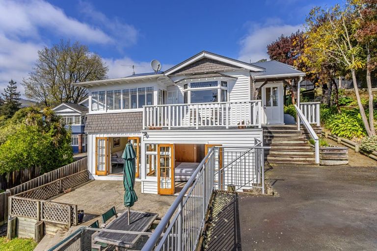 Photo of property in 3 Merlewood Avenue, Cashmere, Christchurch, 8022