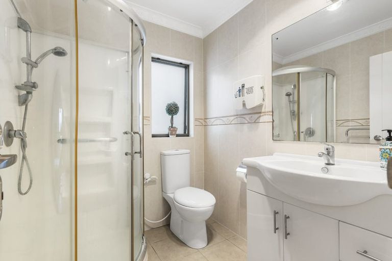 Photo of property in 305 Albany Highway, Rosedale, Auckland, 0632