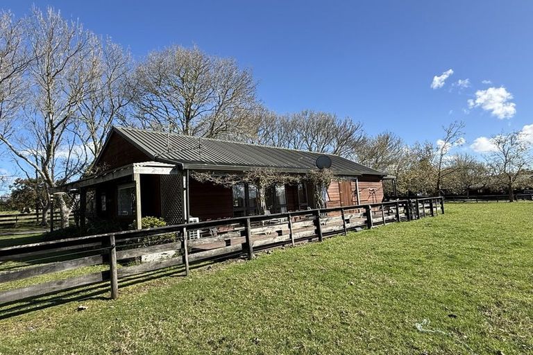 Photo of property in 6 Brigham Creek Road, Whenuapai, Auckland, 0618