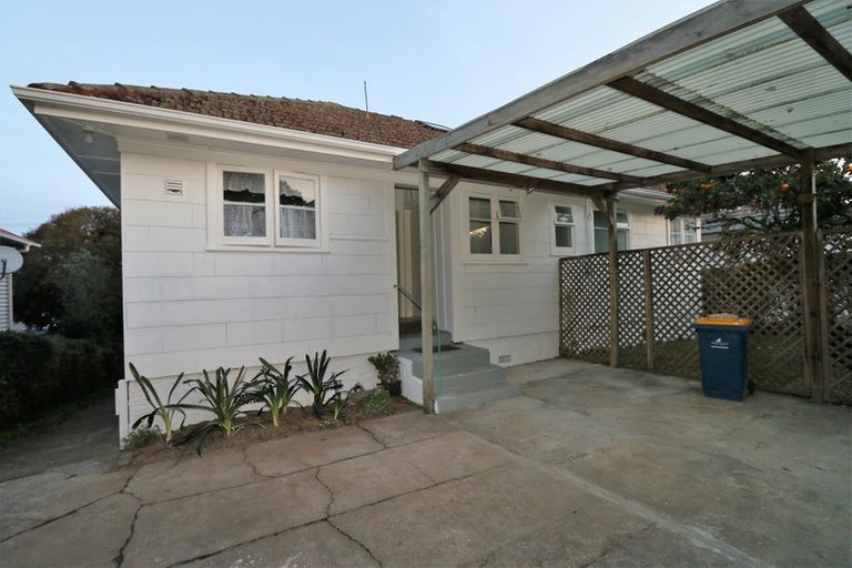 Photo of property in 57 Arawa Street, New Lynn, Auckland, 0600