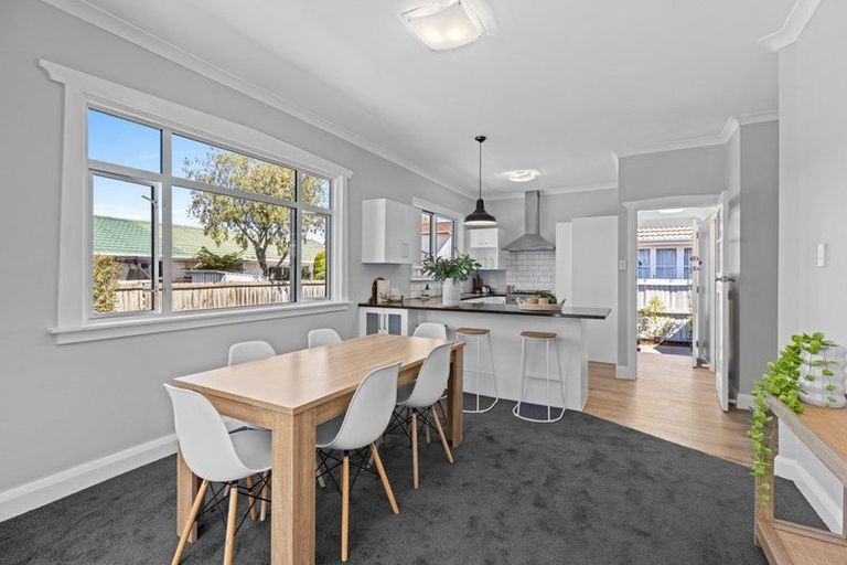 Photo of property in 1/28a Garvins Road, Hornby, Christchurch, 8042