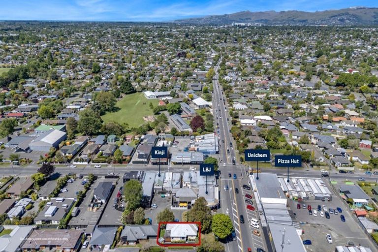 Photo of property in 1/294 Wairakei Road, Bryndwr, Christchurch, 8053